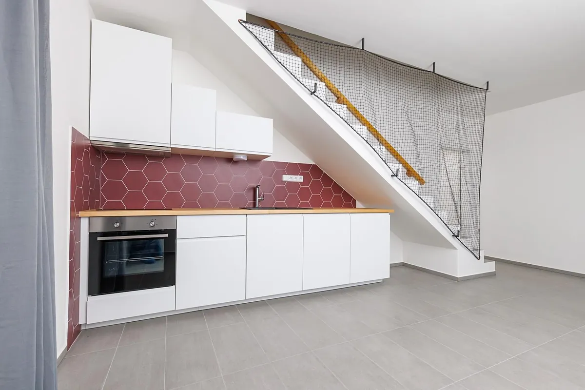 Pronájem bytu atypický 73 m²